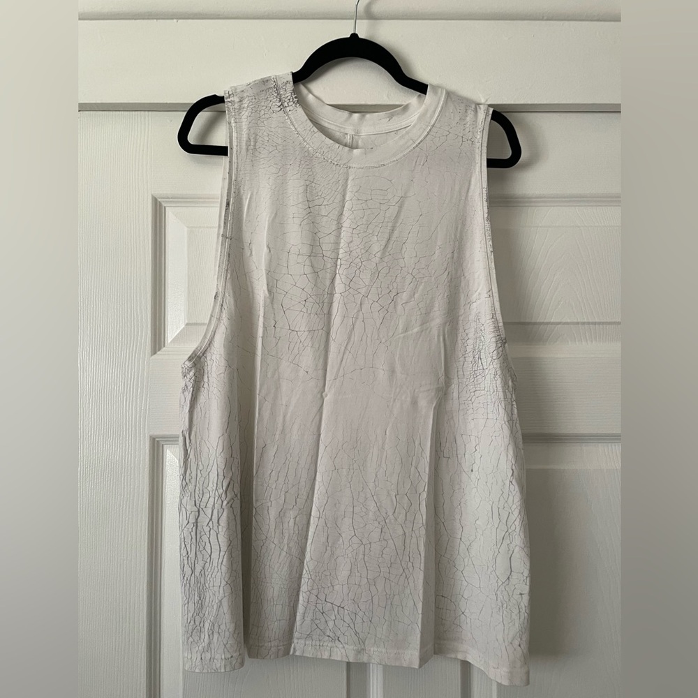 lululemon Brunswick Tank. White/ gray. Size 8